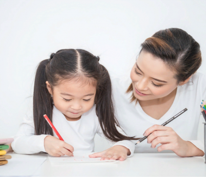 Giáo viên đến nhà dạy kèm